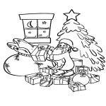 Раскраска Дед Мороз складывает подарки в мешок